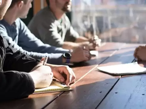 What is Warwick Model of HRM &ndash; Advantages, Disadvantages &amp; More!