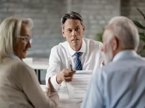 Workplace Guide: Negotiating a Settlement for a Personal Injury Case