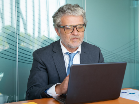 Top 10 All-in-One Business Management Software Tools Every Small Business Owner Should Use