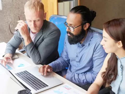 The 15 Best Team Collaboration Software Tools for Hybrid and Remote Teams