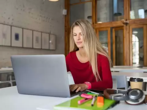 Possible reasons why you need an employee intranet for better productivity