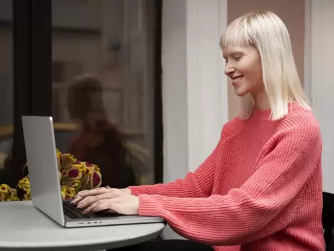 The Best Desk Booking Software for Hybrid Teams You Can&rsquo;t Afford to Ignore in 2026