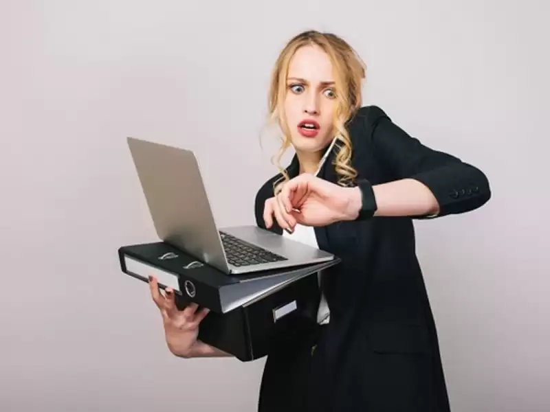 Set Clear Boundaries Between Work and Personal Time