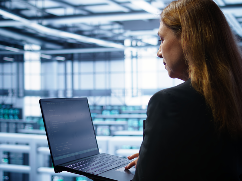 What-Is-Virtual-Desktop-Infrastructure What Is Virtual Desktop Infrastructure (VDI)? Top Virtual Desktop Solutions to Consider - Insight Blog