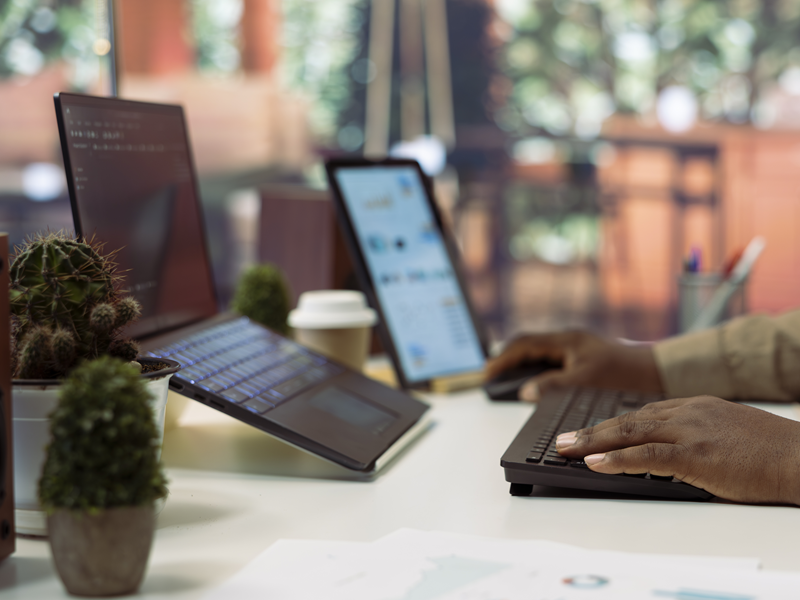 digital-workspace-solutions Comparing 10 Digital Workspace Software and Applications How to Choose For Modern Teams - Insight Blog