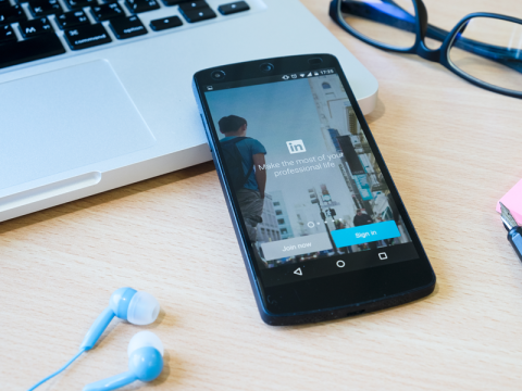 How LinkedIn Helps Scaling B2B Marketers Reach Audiences Using Creators and Video