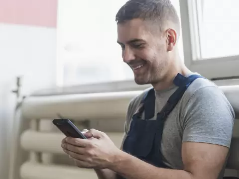 10 Best Frontline Communication Platforms 2026 Buyers Guide
