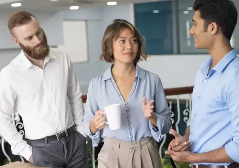 How Frontline Employees Can Handle Difficult Conversations More Effectively