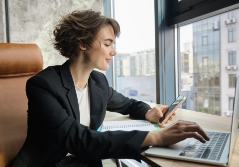 How Leading Law Firms Are Using AI to Reduce Administrative Work While Competitors Fall Behind