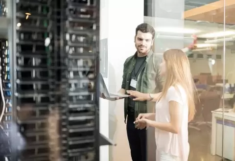 VPS Hosting vs Dedicated Hosting for On-Premises Intranet Deployment
