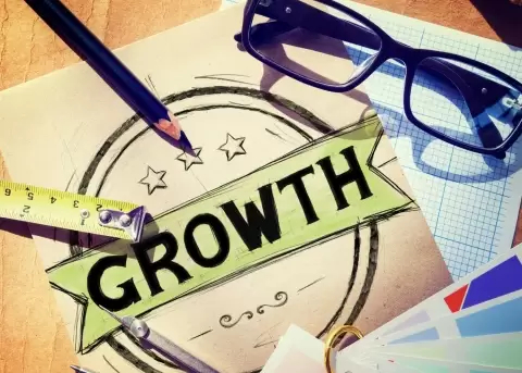Top 6 Growth Marketing Agency Helping Small Businesses Scale Faster in 2026