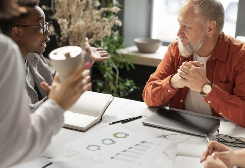 The One-Size-Fits-All Trap - How to Build a Global Financial Wellbeing Strategy That Works