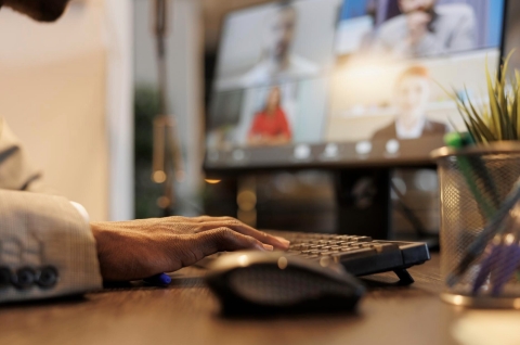 Remote Staff - 7 Ways to Fix Collaboration Problems and Keep Distributed Teams Connected