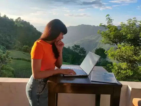 Manage a Remote Team