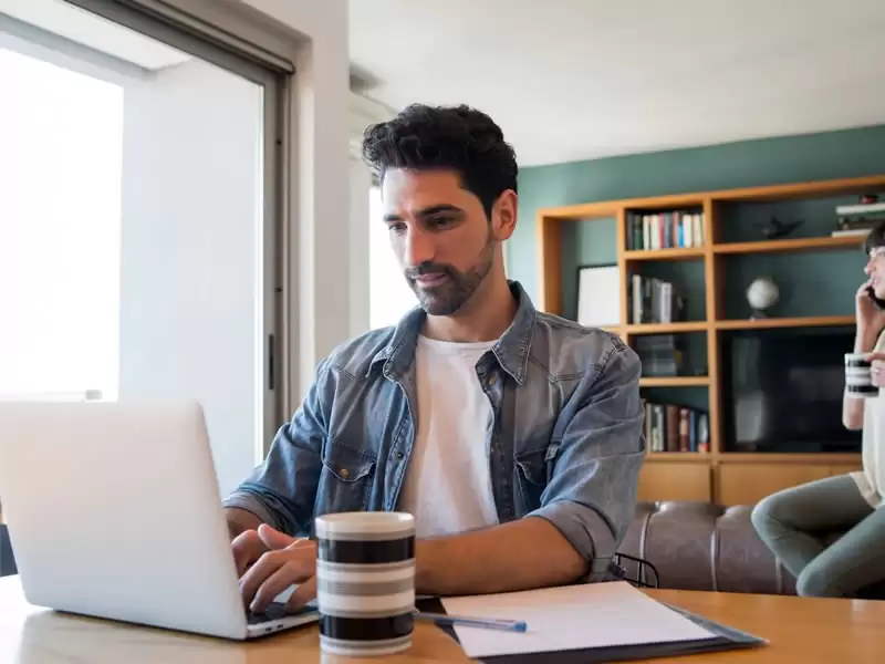 How to overcome the challenges of working from home in 2022