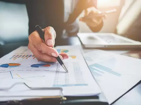The Benefits Of Conducting Competitor Analysis Through Market Research