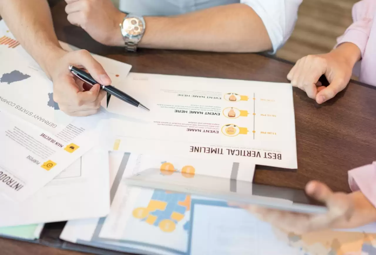 HR Communication Plan Example