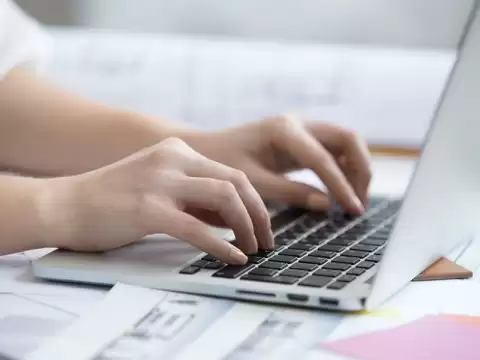 8 Best Software for Remote Teams: Training Programs and Strategies