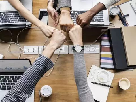 b2ap3_thumbnail_Remote-Team-Bottlenecks-in-Practice-and-Elimination---An-Interview-With-an-Expert Remote Employee Productivity - The Complete Outside The Box Guide - Insight Blog