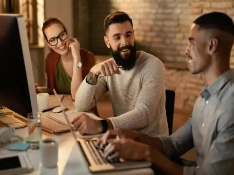 Unlocking the Power of Custom Learning Management Systems: Maximizing Benefits and Mastering Development Practices