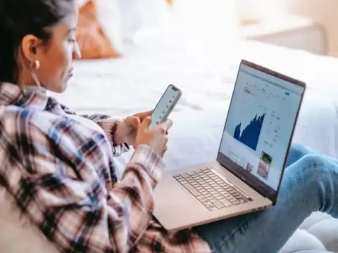 Mobile Trading: Remote Work in the Financial Markets